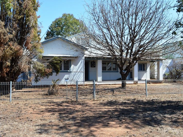 13 Elizabeth Street, Gilgandra, NSW 2827 Property Details