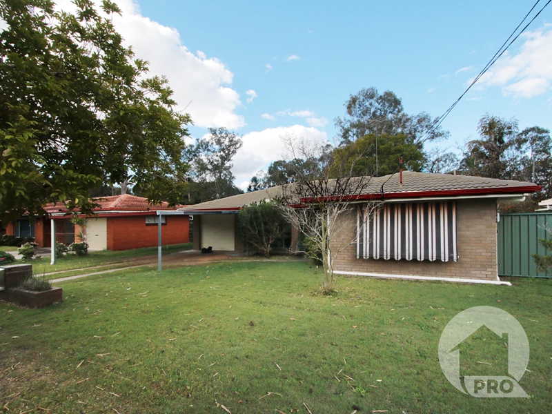8 Dunstable Street, Macgregor, QLD 4109