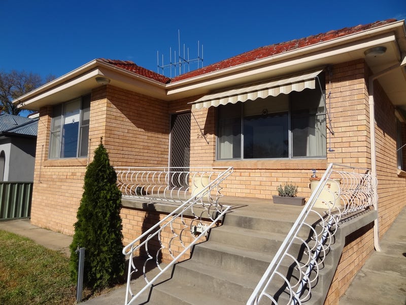 226 Keppel Street, Bathurst, NSW 2795