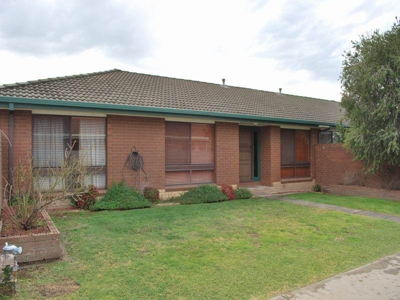 3/424 Kotthoff St, Lavington, NSW 2641 Property Details