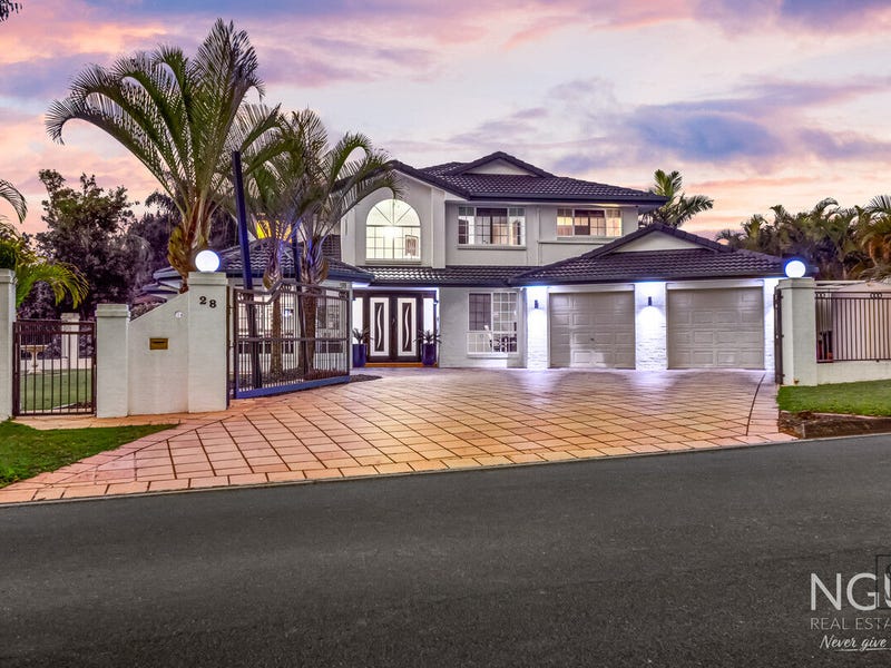 28 Daintree Place, Riverhills, Qld 4074 Property Details