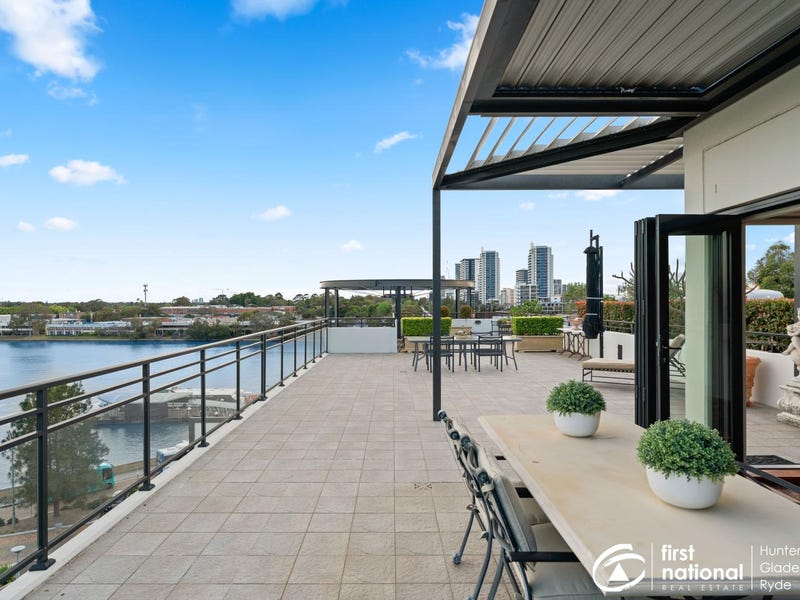 28/2 Bay Drive, Meadowbank, NSW 2114 Property Details