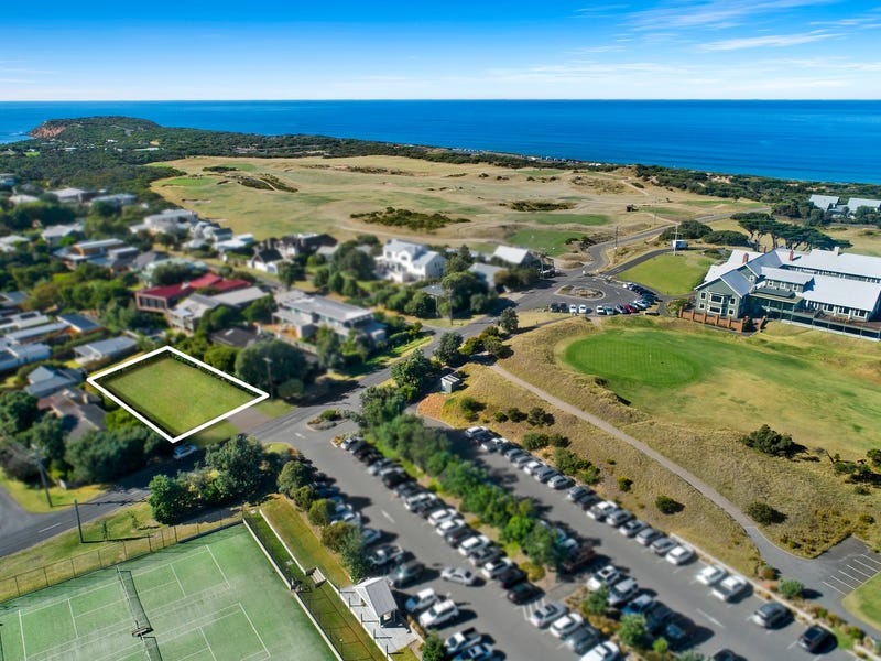 10 Golf Links Road, Barwon Heads, VIC 3227