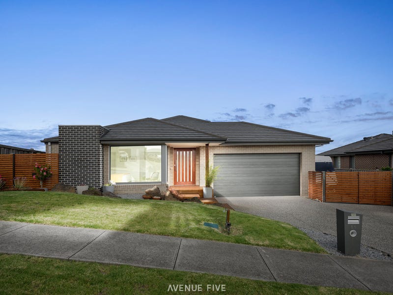 51 Stoneleigh Crescent, Highton, Vic 3216 Property Details