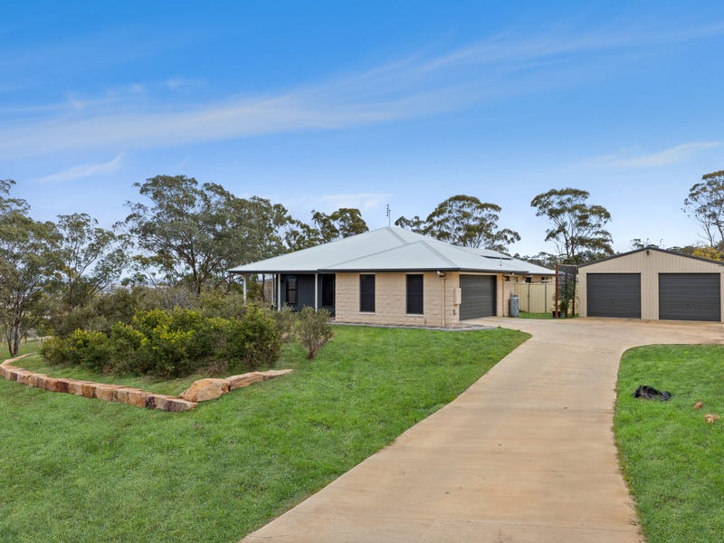 7 Hamilton Drive, Vale View, QLD 4352