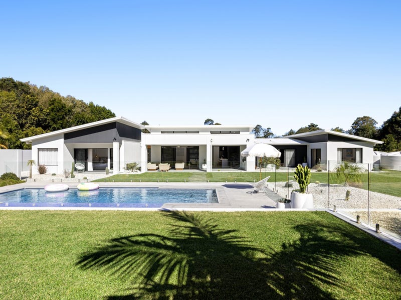 Real Estate & Property for Sale in Mountain Creek, QLD 4557 (+1