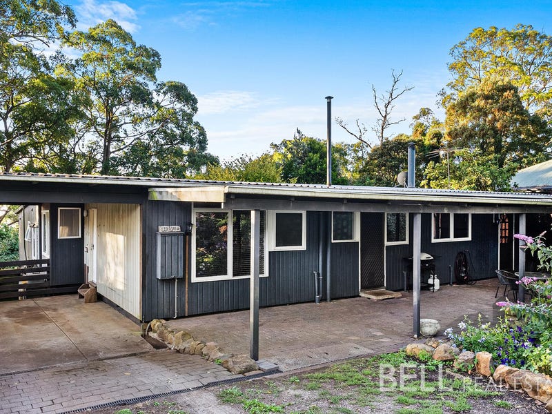 54 Ridge Road, Mount Dandenong, VIC 3767