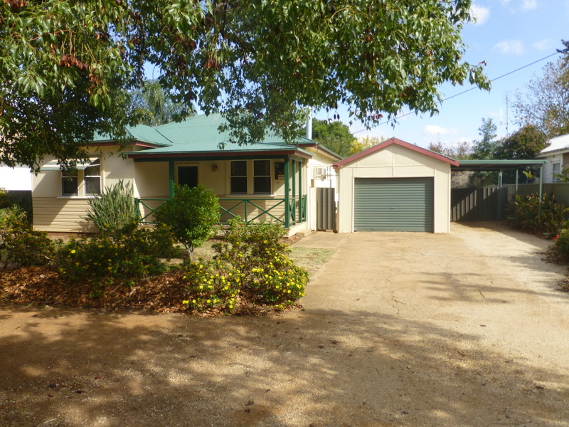 138 Currajong Street, Parkes, NSW 2870 Property Details