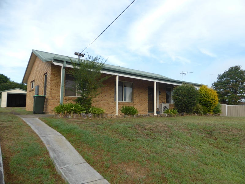 17 Manning Street, Gloucester, NSW 2422