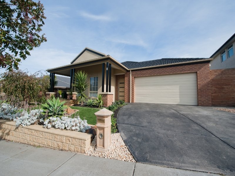 8 Beau Vista Drive, Craigieburn, VIC 3064