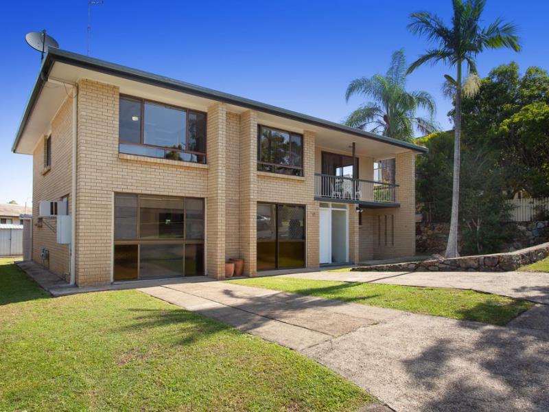 19 Honeysuckle Street, Mansfield, QLD 4122