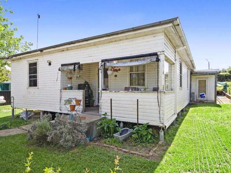 2 Humble Street, Willow Tree, NSW 2339 House for Sale