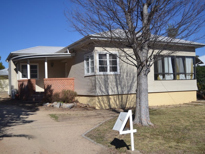 4 Shirley Street, Inverell, NSW 2360 Property Details