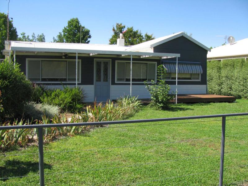 145 Strzelecki Way, Corryong, VIC 3707