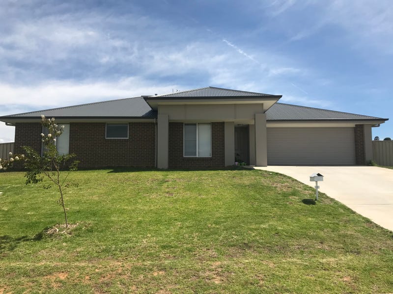 1 Vineyard Drive, Cowra, NSW 2794 Property Details