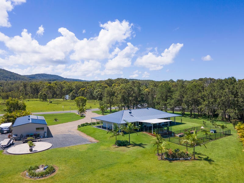 310 Heritage Drive, Moonee Beach, NSW 2450