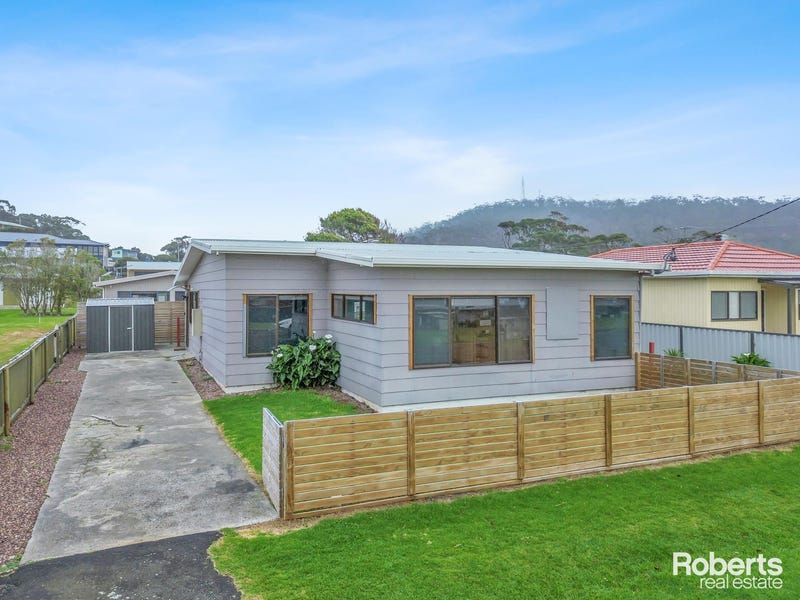 36 Foster Street, Bicheno, Tas 7215 House for Rent