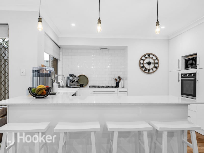 Real Estate & Property for Sale in Kinross, WA 6028 (+3 locations