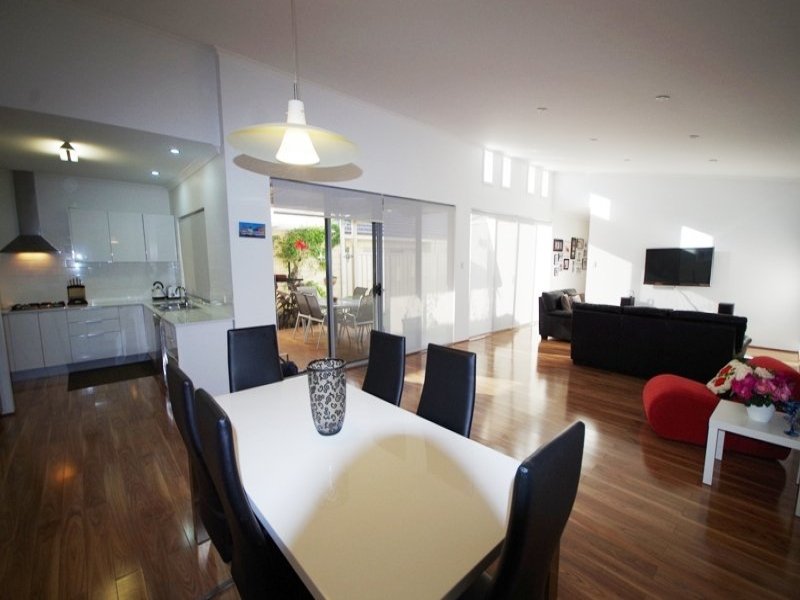 4A Houston Avenue, Dianella, WA 6059 Property Details