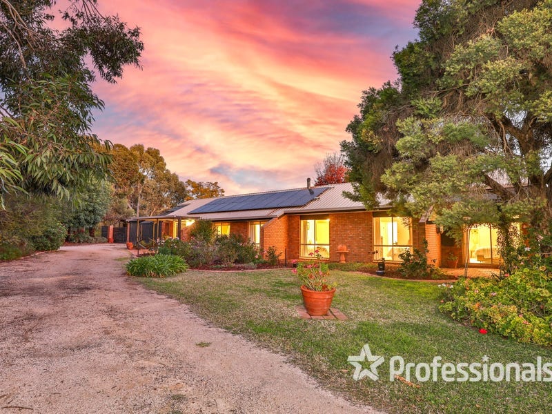 174176 Flora Avenue, Mildura, Vic 3500 House for Sale realestate