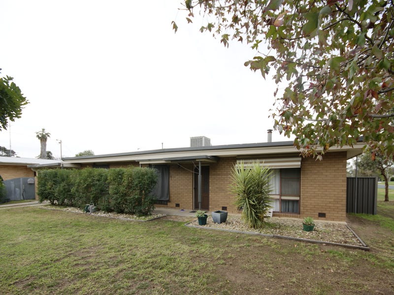 355 Victoria Street, Deniliquin, NSW 2710 Property Details