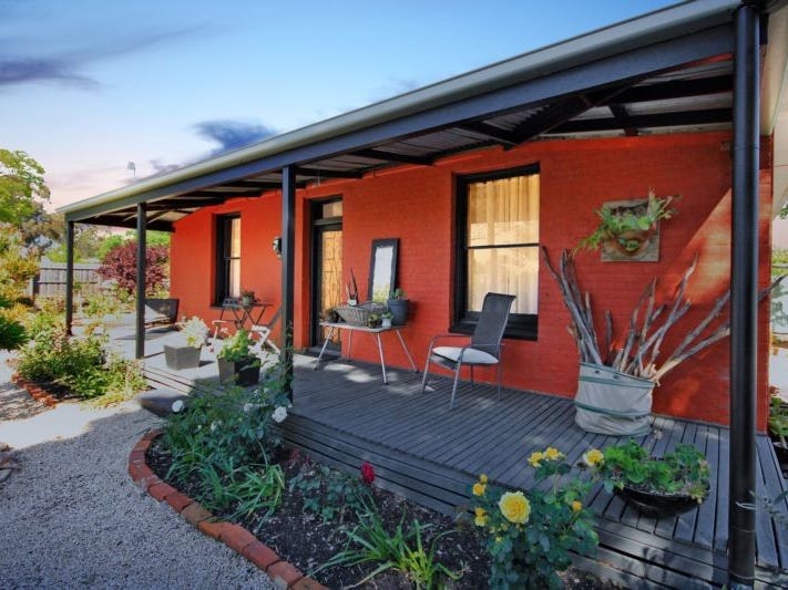 13 Tweeddale Street, Dunolly, Vic 3472 Property Details