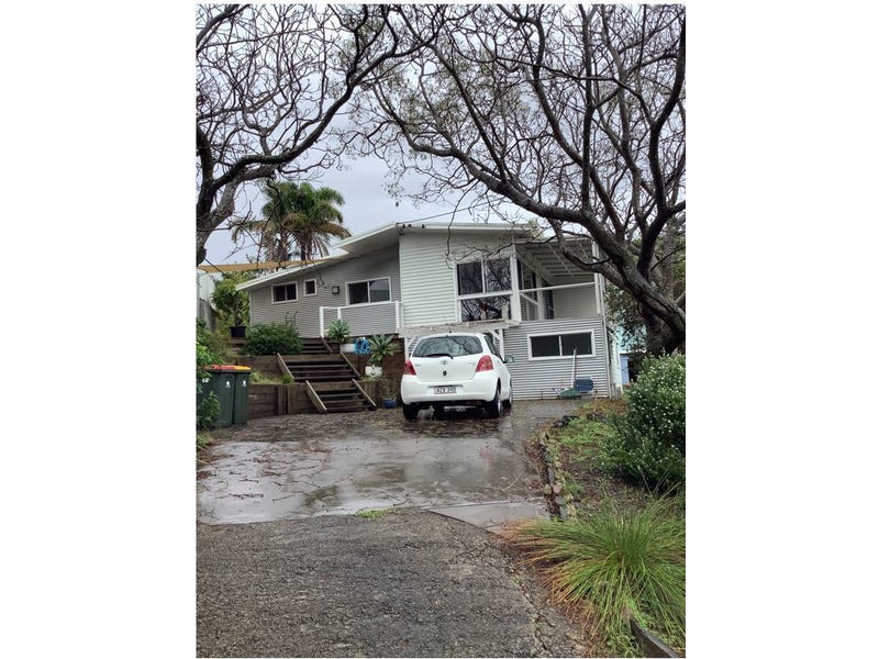 40 Pacific Drive, Fingal Bay, NSW 2315