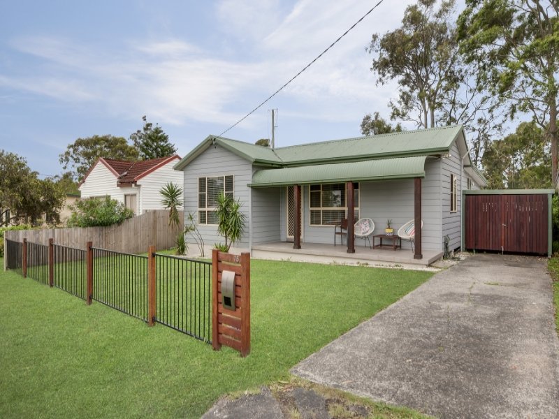 75 Diamond Head Drive, Budgewoi, NSW 2262 Property Details