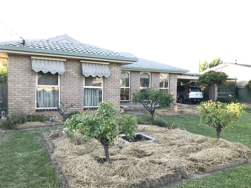 57 Peel Street, Holbrook, NSW 2644 Property Details