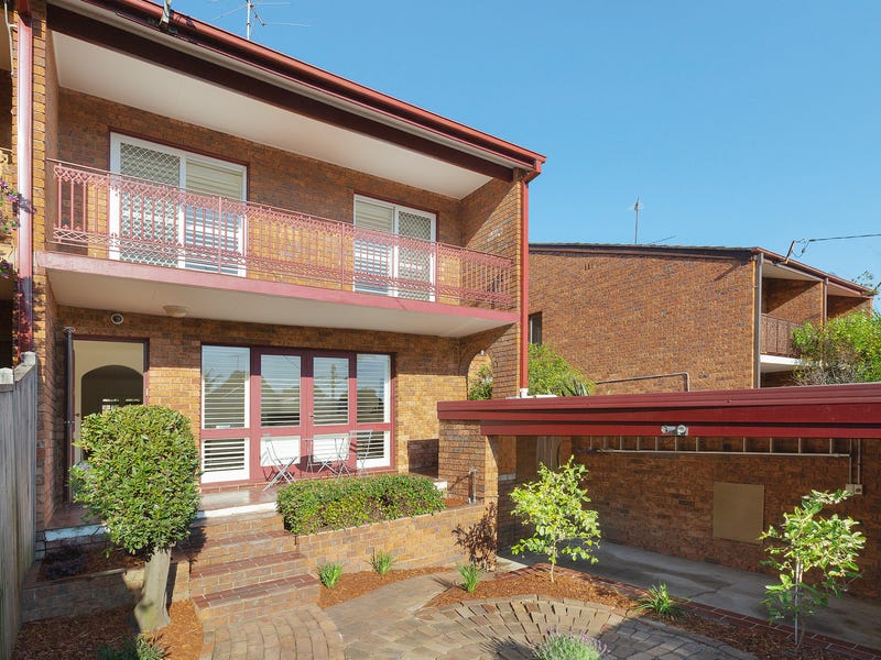 124 Ruthven Street, Bondi Junction, NSW 2022