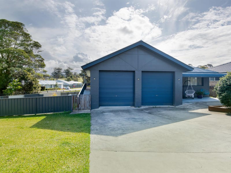 12 Mcintosh Crescent, Woolgoolga, NSW 2456 House for Sale