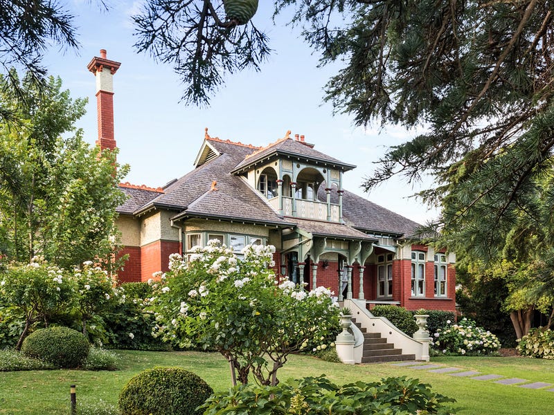 9 Studley Road, Ivanhoe, VIC 3079