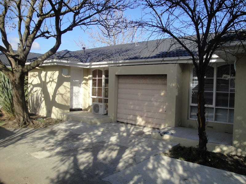 2/10 Wordsworth Avenue, Clayton South, VIC 3169