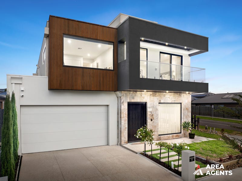 トップス house on the hill 90 image.jpg