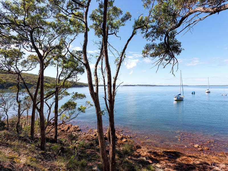 46 Point Circuit, North Arm Cove, NSW 2324