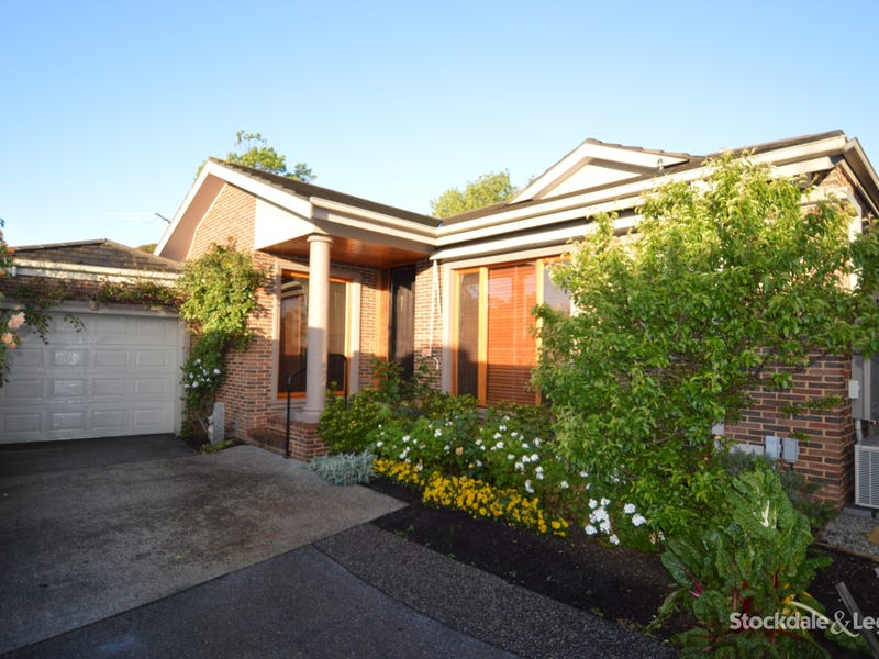 2/34 Pinewood Drive, Mount Waverley, VIC 3149