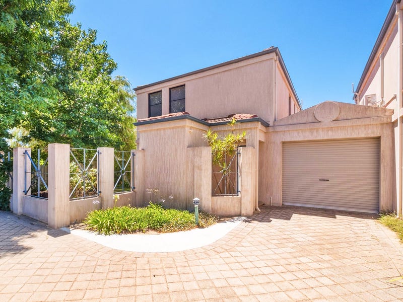 4/39 Calais Road, Scarborough, WA 6019
