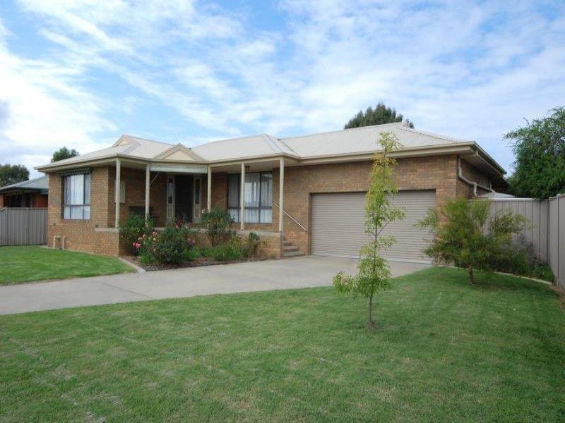 16 Firth Street, California Gully, VIC 3556