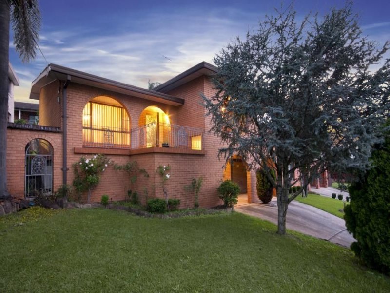 237 Caroline Chisholm Drive, Winston Hills, NSW 2153