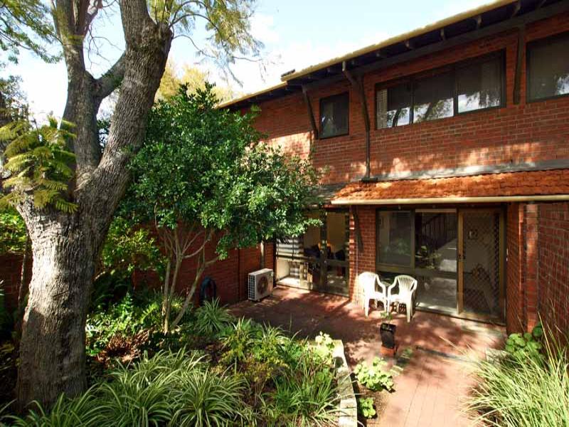 8b Hardy Road, Nedlands, WA 6009 Property Details