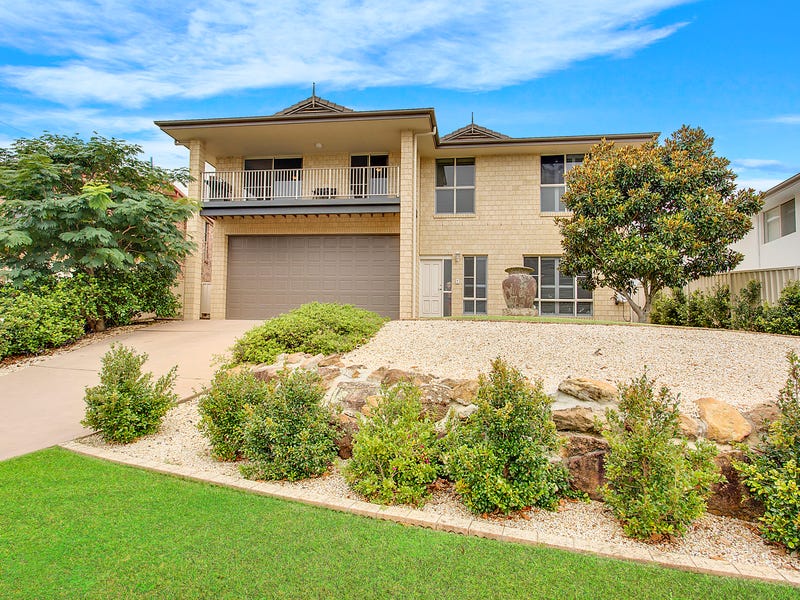 11 Dennis Cres, South West Rocks, NSW 2431