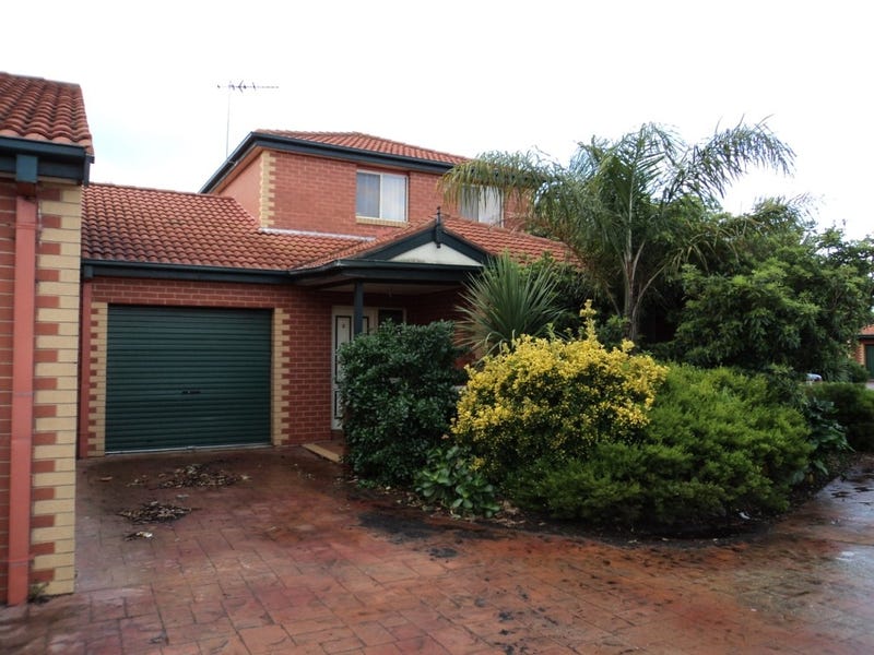 3/24 Barrymore Road, Greenvale, VIC 3059