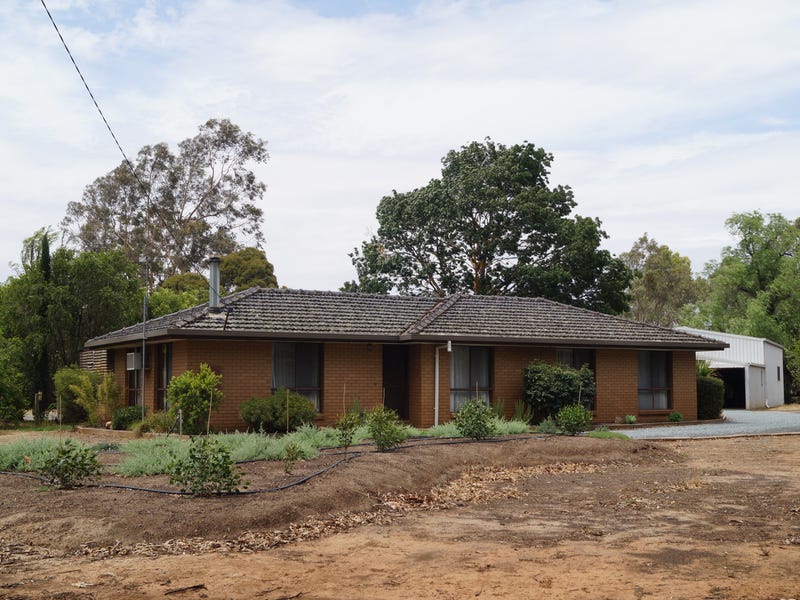 7404 Goulburn Valley Highway, Kialla West, VIC 3631