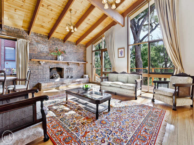 8 Ashdale Grove, Eltham, VIC 3095