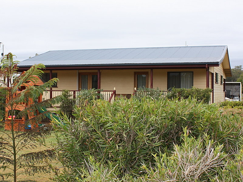 58 Donald Street, Leyburn, QLD 4365