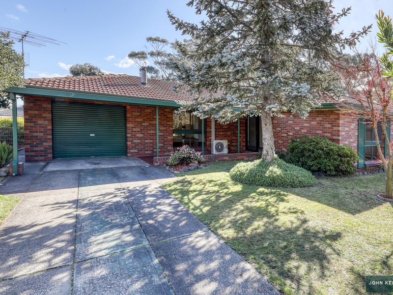 10 Dudley Court, Newborough, Vic 3825 Property Details