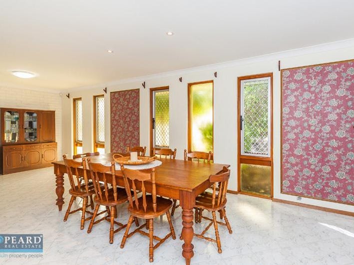 17 Ellersdale Avenue, Warwick, WA 6024 Property Details