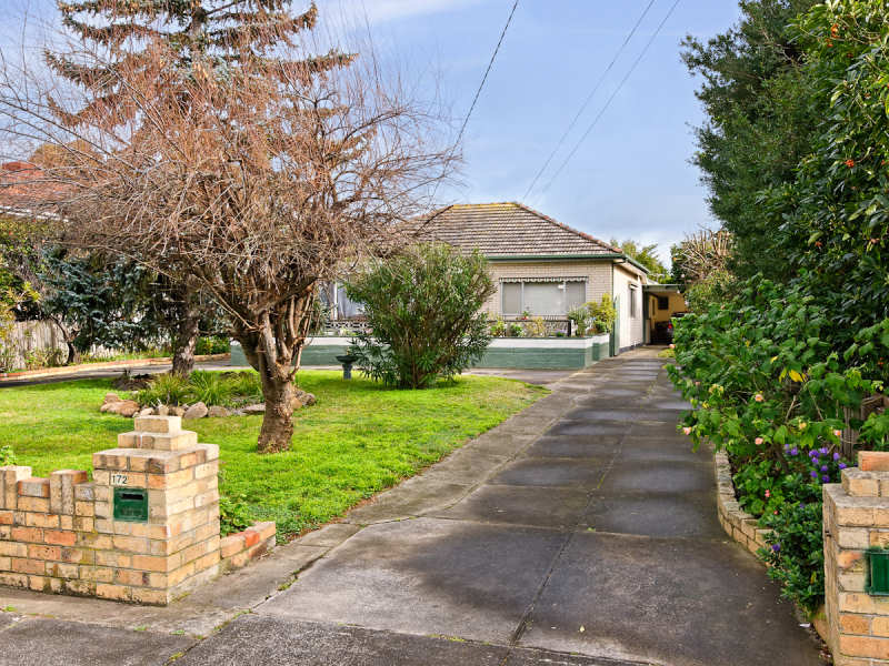 172 Fortescue Avenue, Seaford, Vic 3198 Property Details