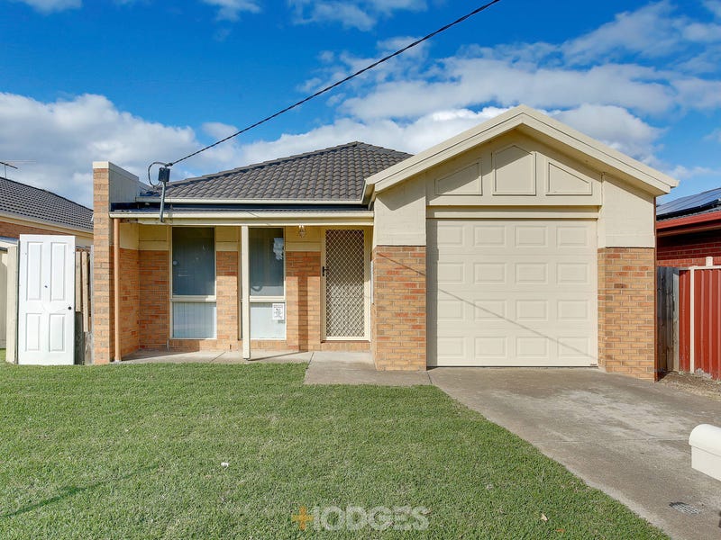98 Rosella Avenue, Werribee, Vic 3030 Property Details