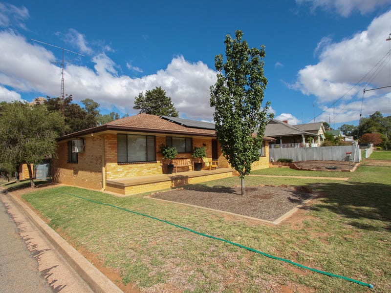 154A Larmer Street, Narrandera, NSW 2700
